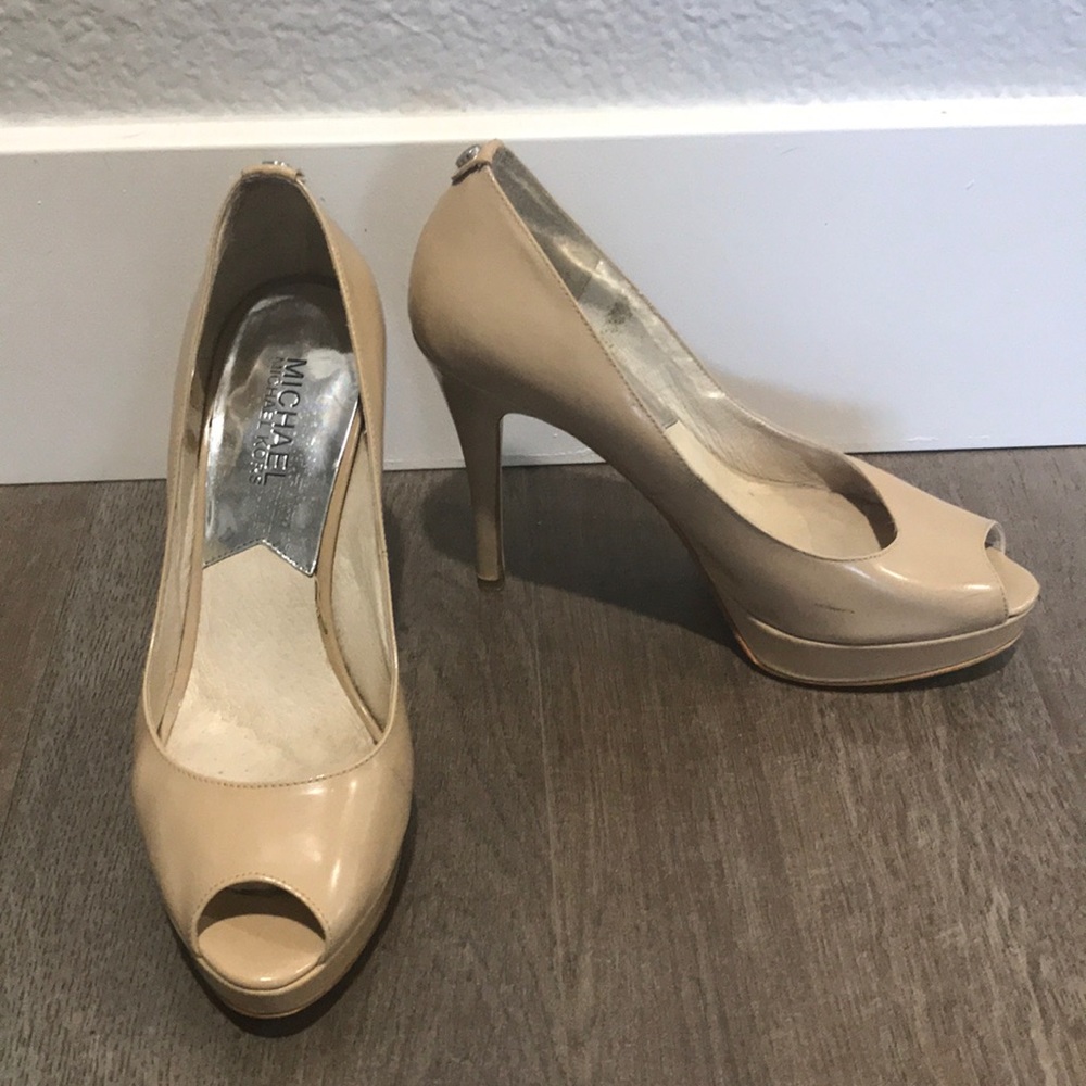 Michael Kors Nude Patton leather pumps